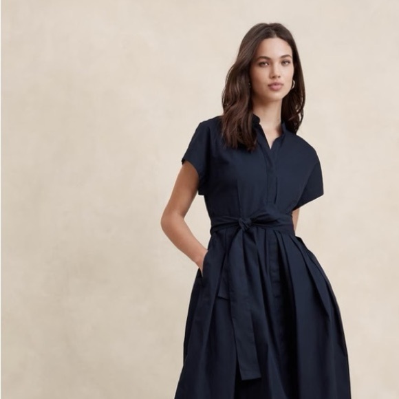 NWT! Banana Republic Preppy Navy Poplin Tie-Waist Midi Dress - Multiple 🧞♂️ - Picture 3 of 9